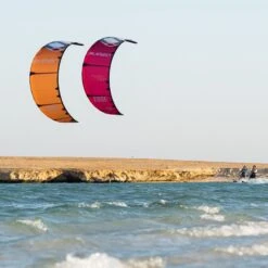 Ozone Edge V11 Freeride / Big Air / Race Kite - 20% Off Discounts Apply ! -Cheap Kite Surfing Store ozone edge v11 size bar 7