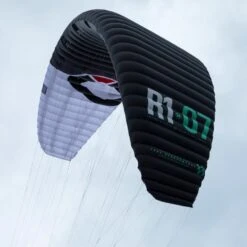 Ozone R1 V4 Performance Foil Kite Discounts Apply ! 9 Ozone R1 V4 Performance Foil Kite Discounts Apply ! -Cheap Kite Surfing Store ozone r1 v4 size bar 5